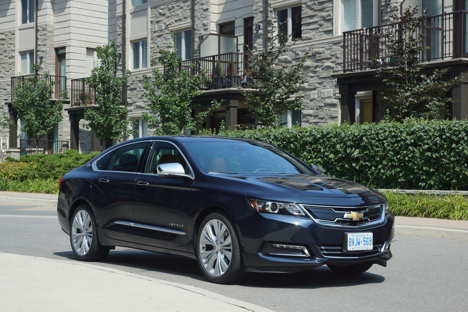 2015 Chevrolet Impala LTZ 2LZ V6 www.motorpress.ca